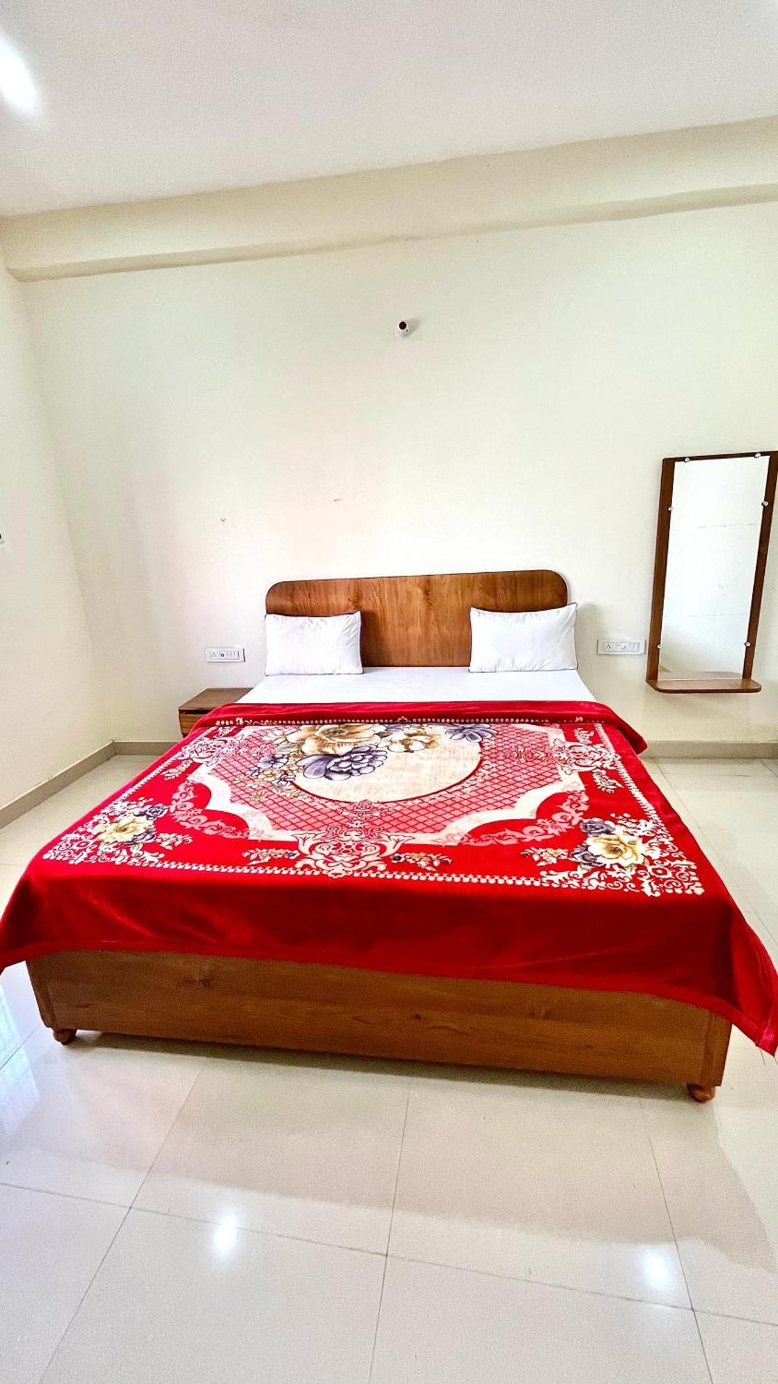 Aditya Palace Orchha Exterior photo